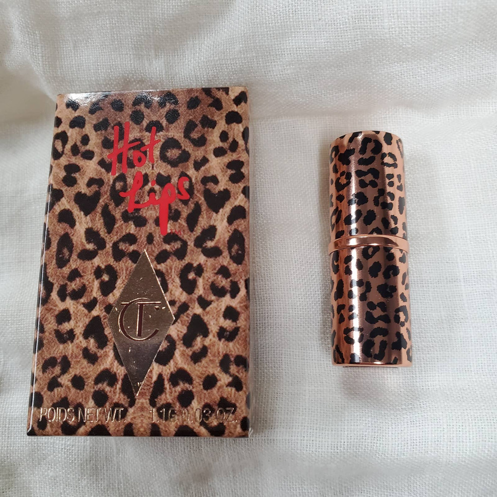 Charlotte Tilbury Hot Lips Glowing Jen mini, NIB